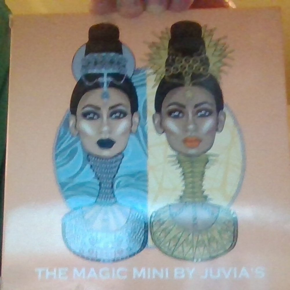 The Magic Mini Palette